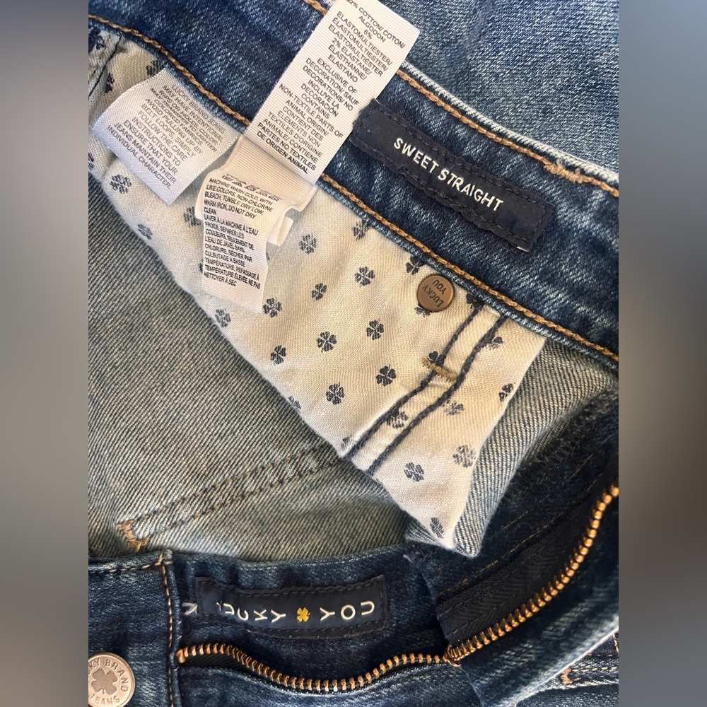 Lucky Brand “Sweet Straight” Women’s Jeans. Size 10/30.